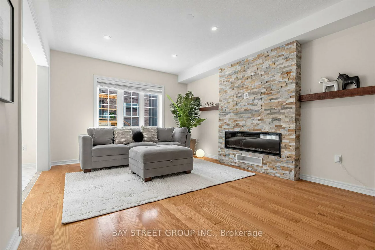 37, Mynden, Woodland Hill, Newmarket