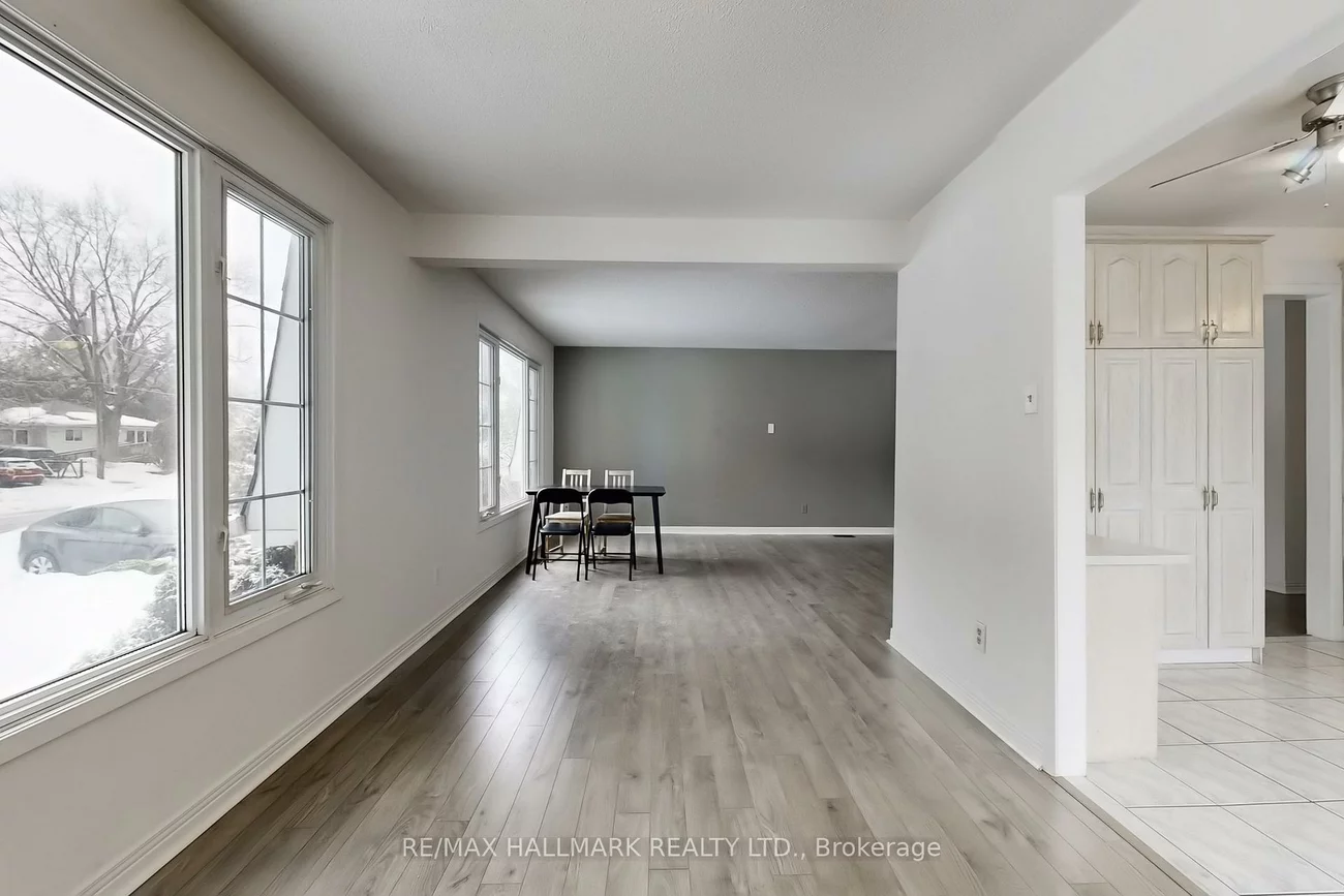1022, Janette, Huron Heights-Leslie Valley, Newmarket