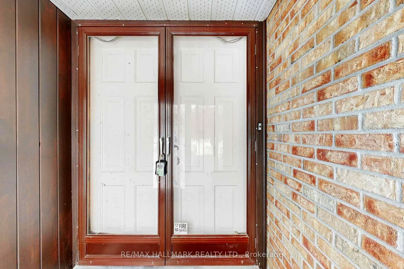 1022, Janette, Huron Heights-Leslie Valley, Newmarket