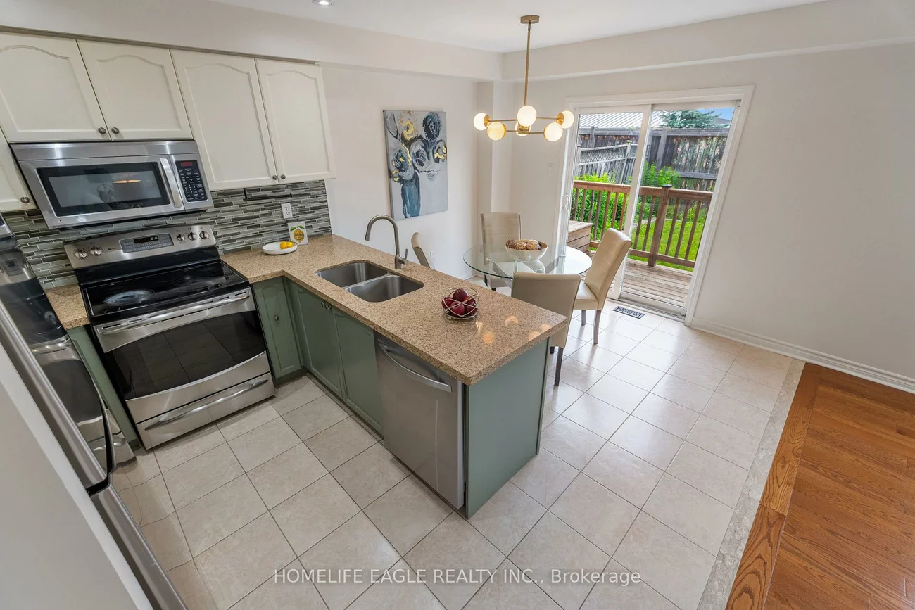 135, Wainscot, Woodland Hill, Newmarket