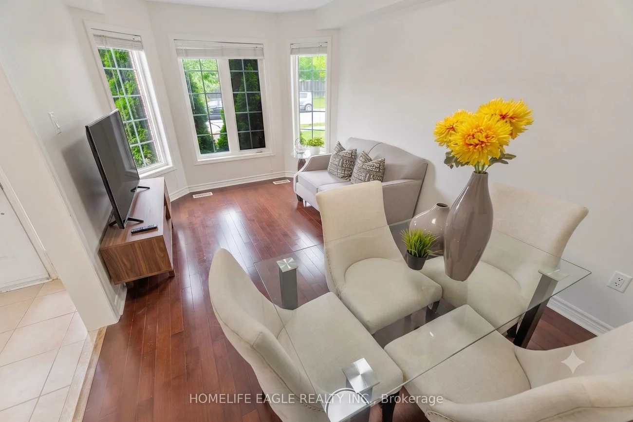 135, Wainscot, Woodland Hill, Newmarket