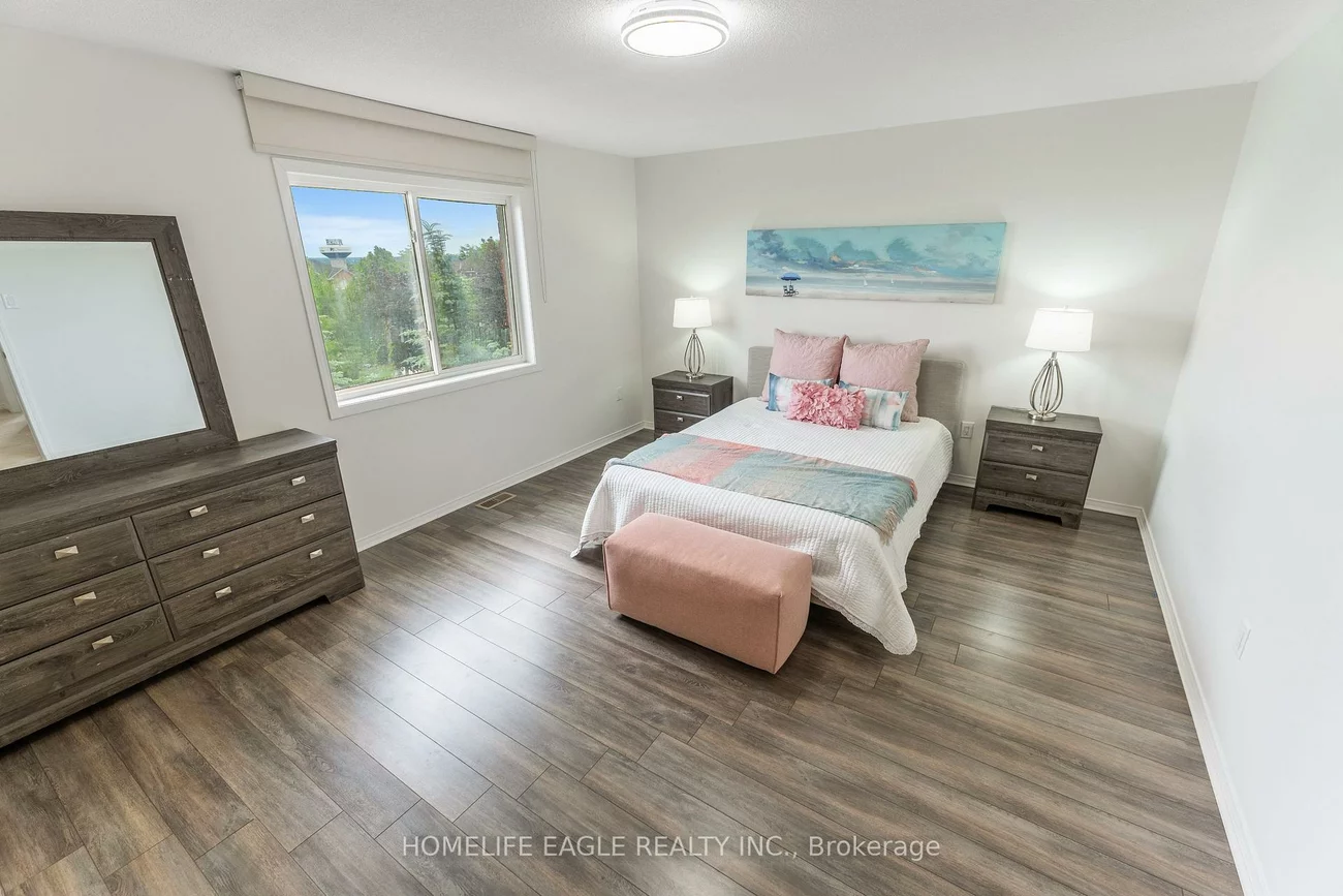 135, Wainscot, Woodland Hill, Newmarket