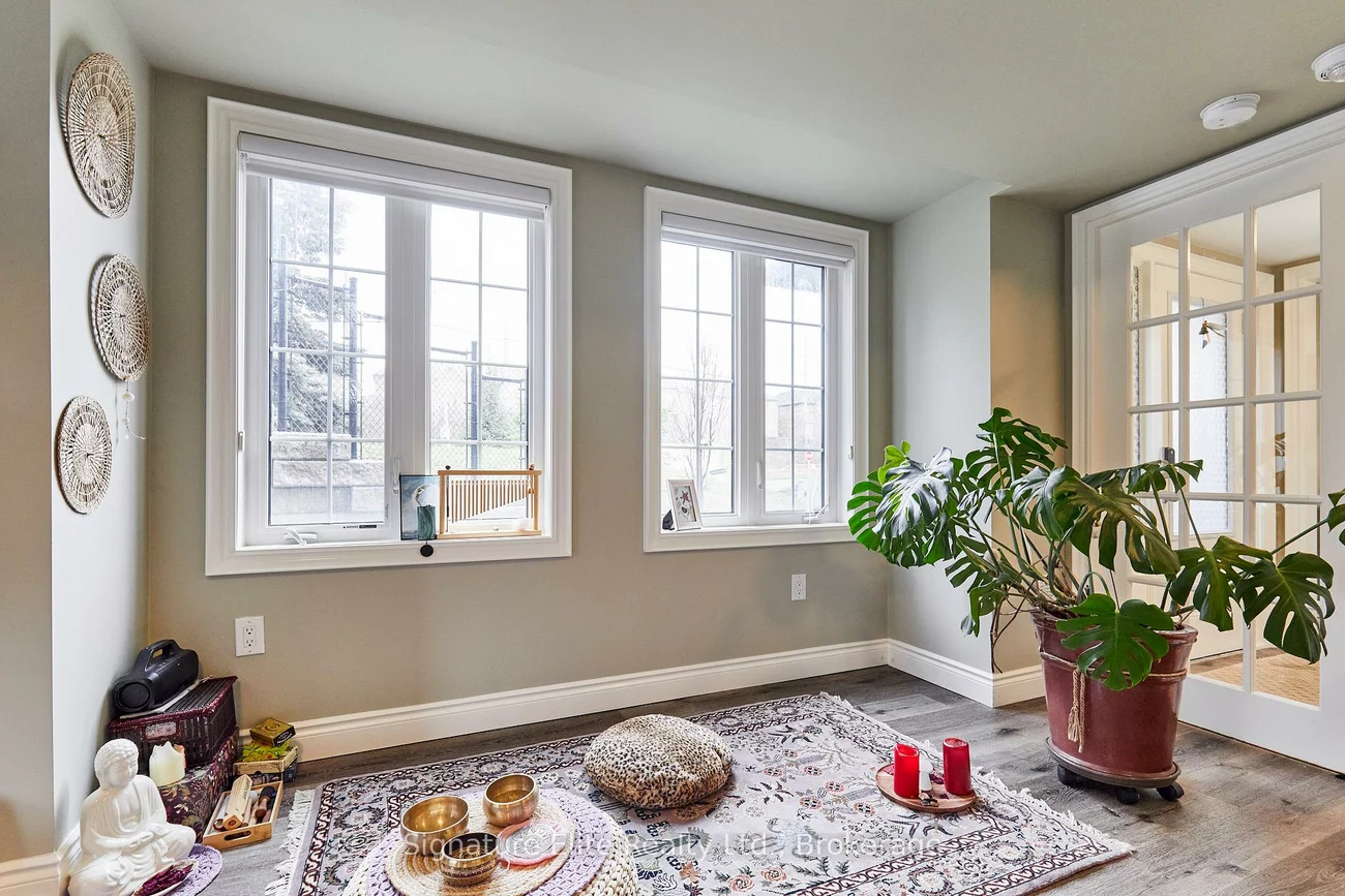 114, Gordon, Gorham-College Manor, Newmarket