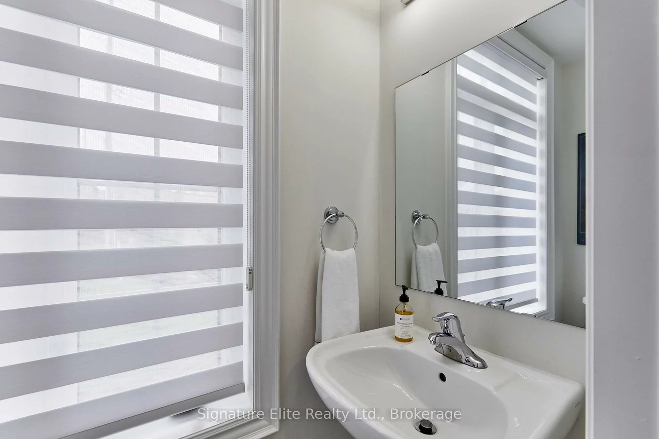 114, Gordon, Gorham-College Manor, Newmarket