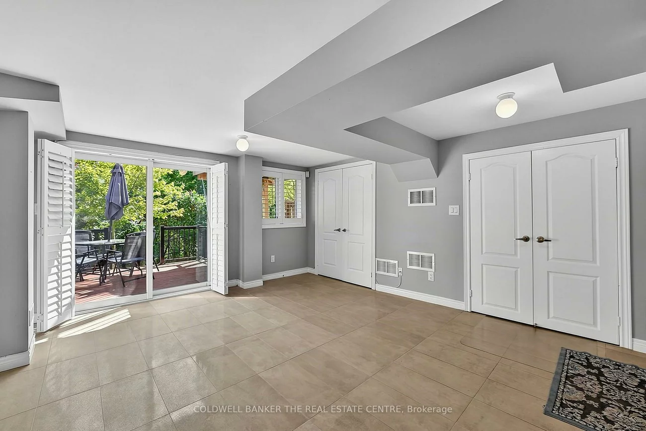370, Doak, Gorham-College Manor, Newmarket