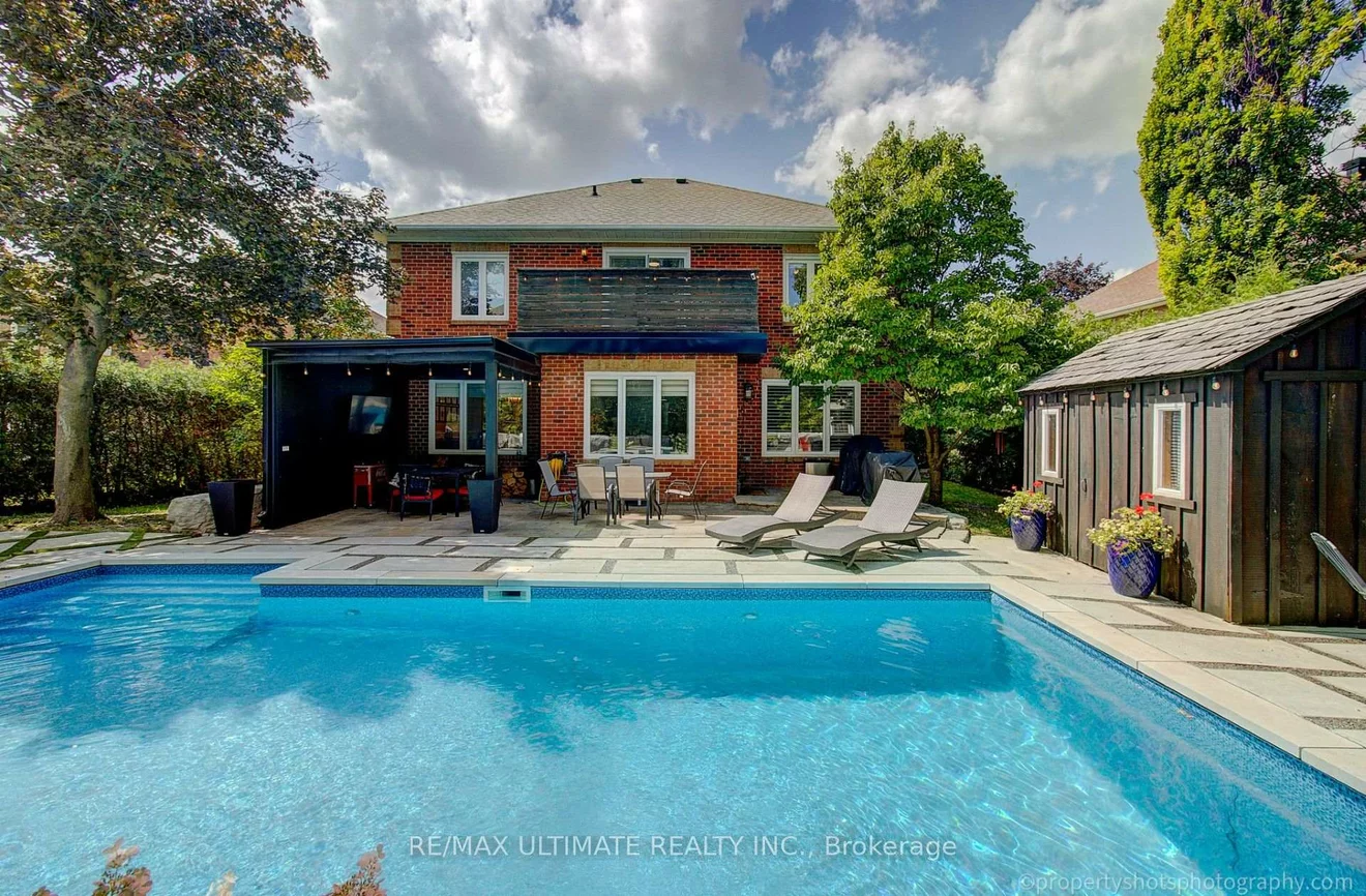 351, Fairway, Glenway Estates, Newmarket