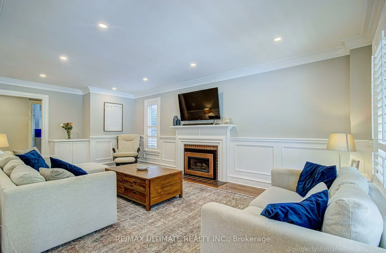351, Fairway, Glenway Estates, Newmarket