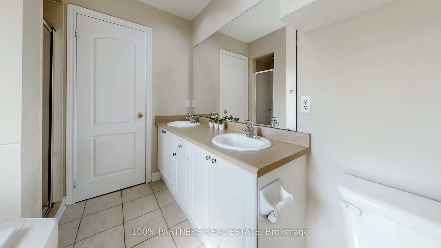 62, Macedonia, Summerhill Estates, Newmarket