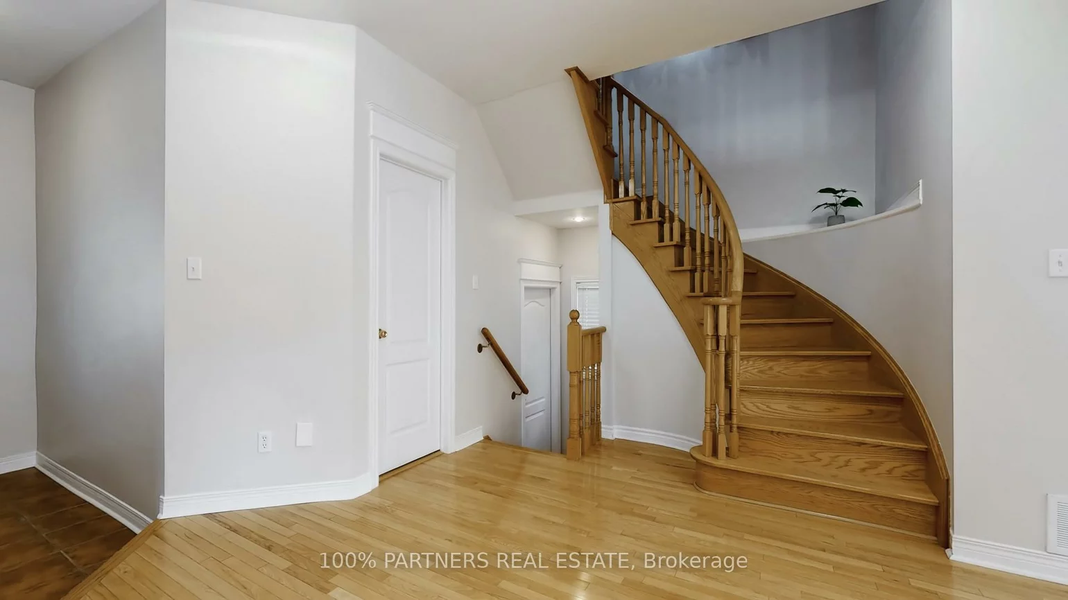 62, Macedonia, Summerhill Estates, Newmarket