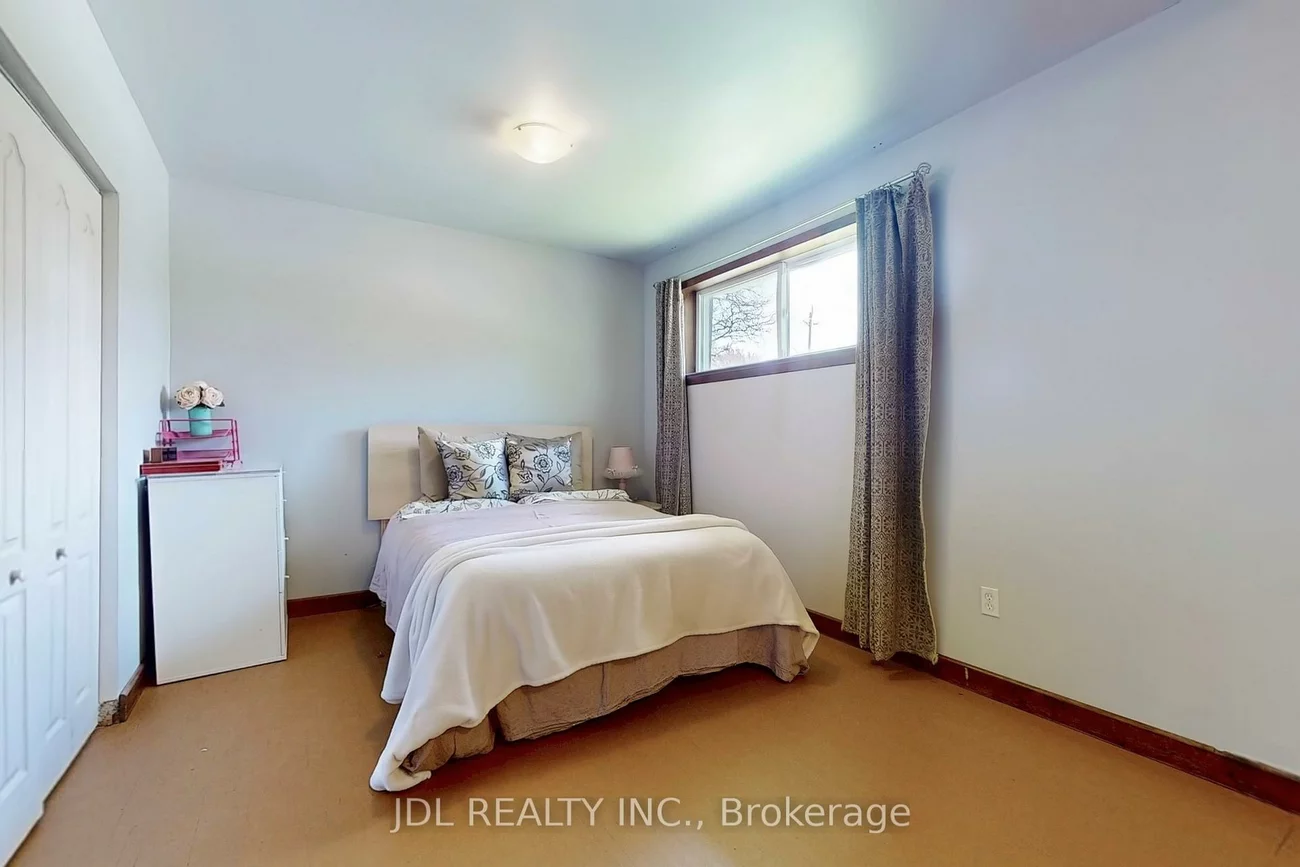 105, Park, Central Newmarket, Newmarket