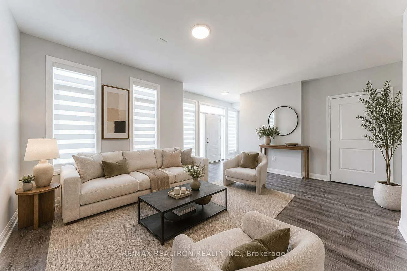 260, Eagle, Central Newmarket, Newmarket