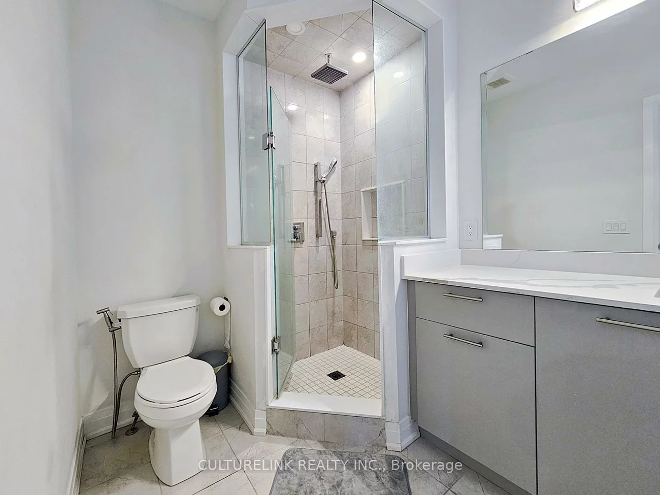 551, New England, Summerhill Estates, Newmarket