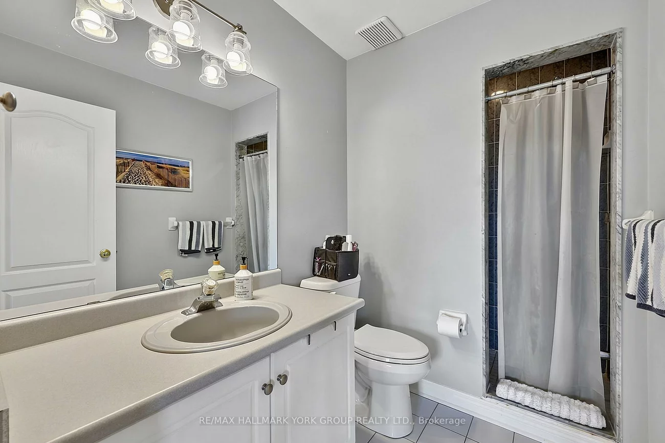 620, Bondi, Gorham-College Manor, Newmarket
