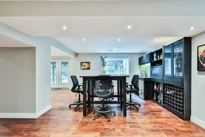 488, Foxcroft, Stonehaven-Wyndham, Newmarket