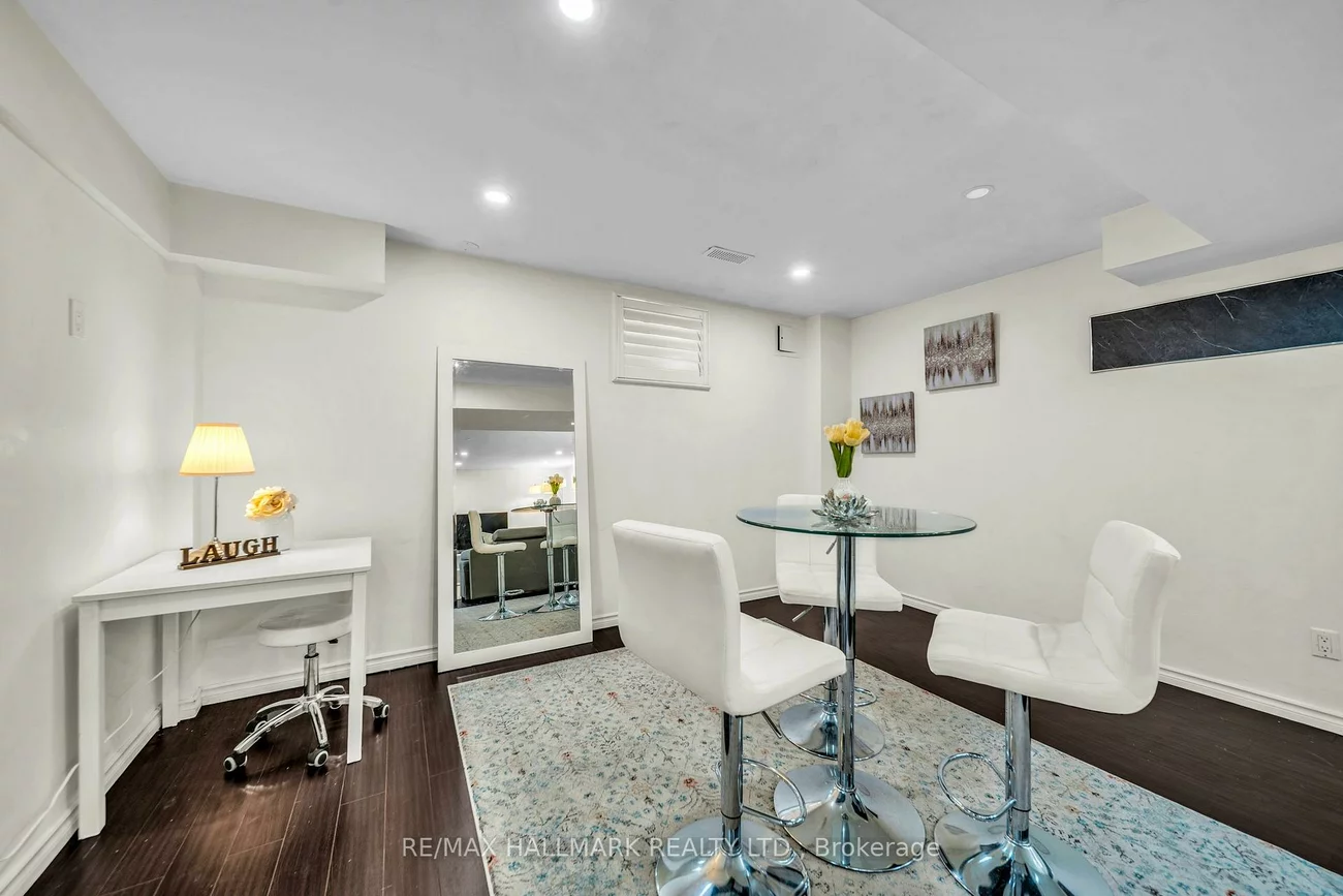614, Society, Summerhill Estates, Newmarket