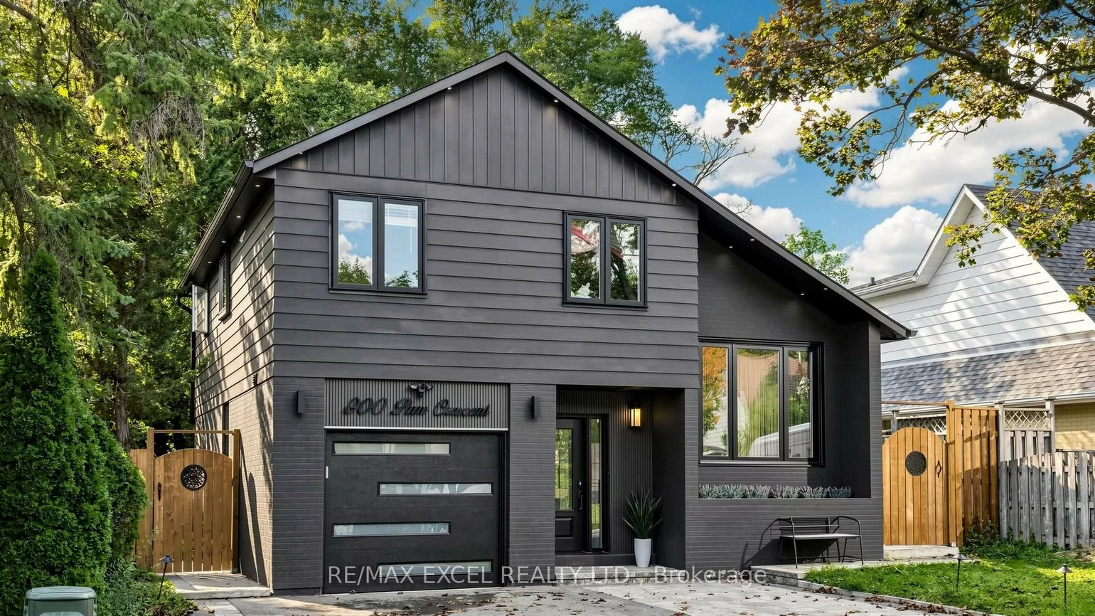 800, Pam, Huron Heights-Leslie Valley, Newmarket