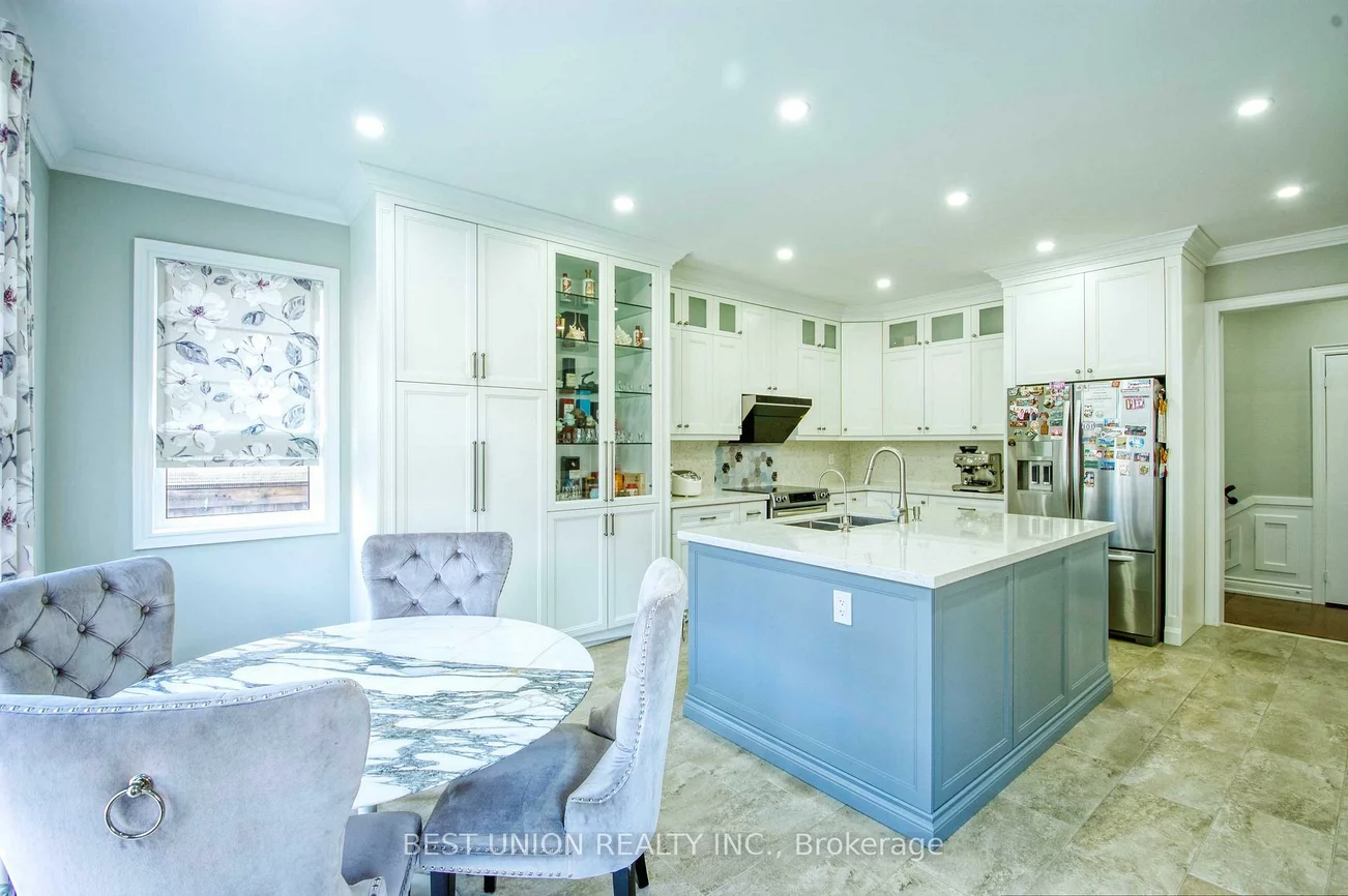 1183, Mctavish, Stonehaven-Wyndham, Newmarket