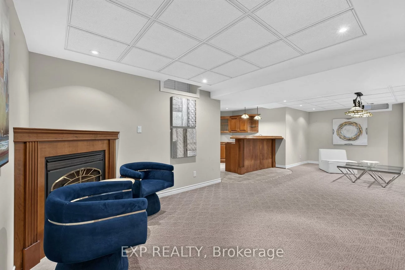 735, Foxcroft, Stonehaven-Wyndham, Newmarket