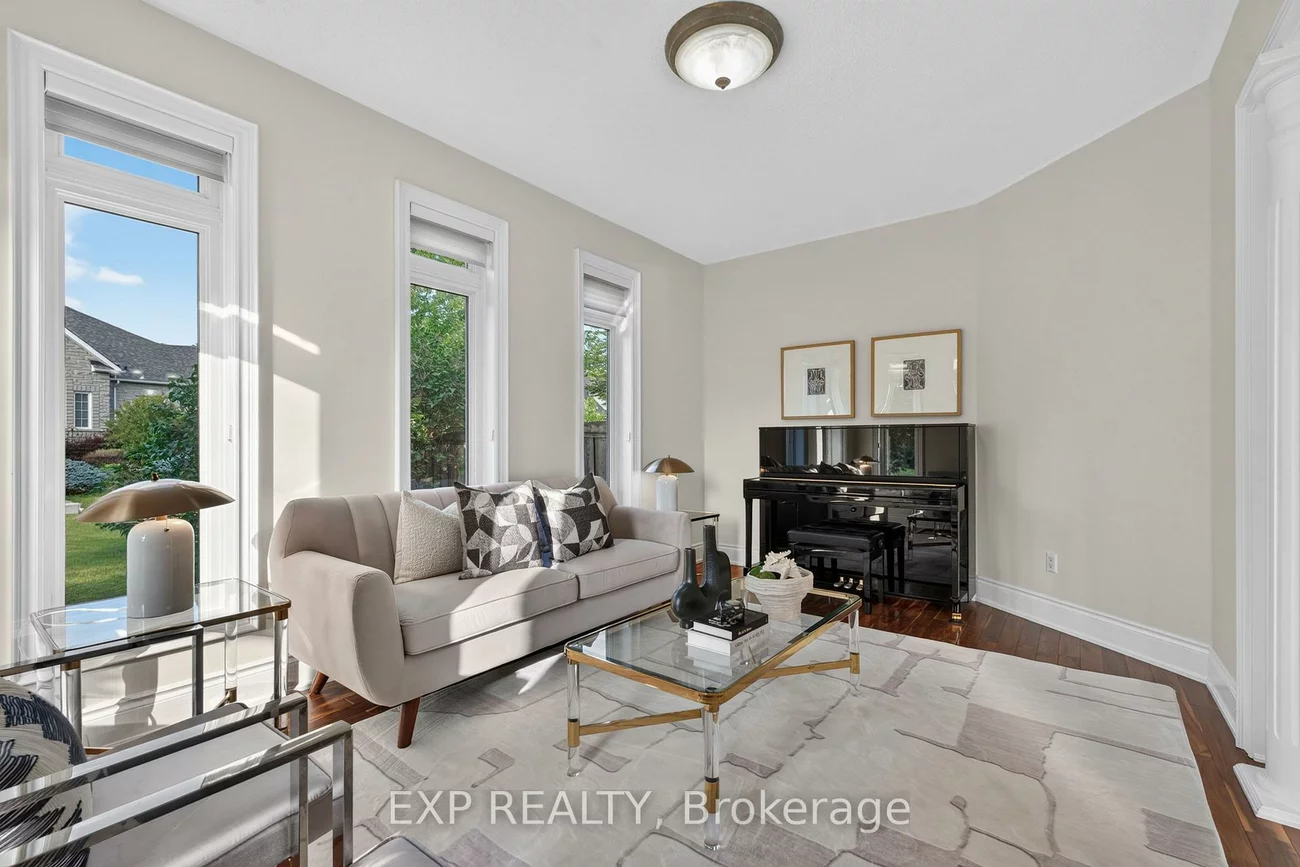 735, Foxcroft, Stonehaven-Wyndham, Newmarket