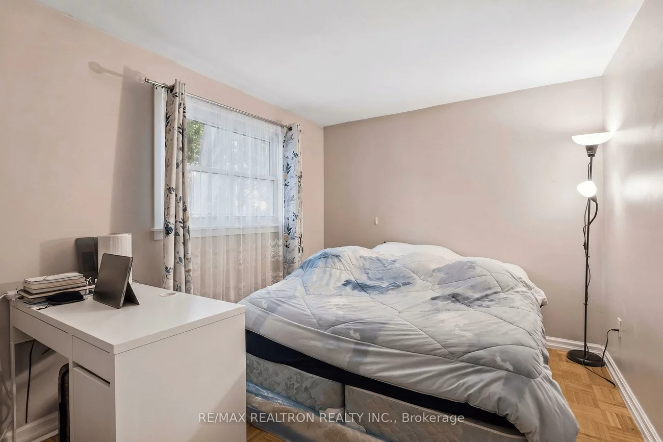 383, Sandford, Central Newmarket, Newmarket