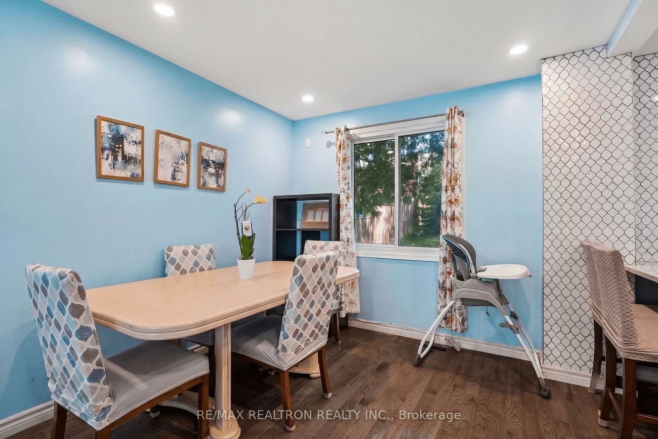 383, Sandford, Central Newmarket, Newmarket