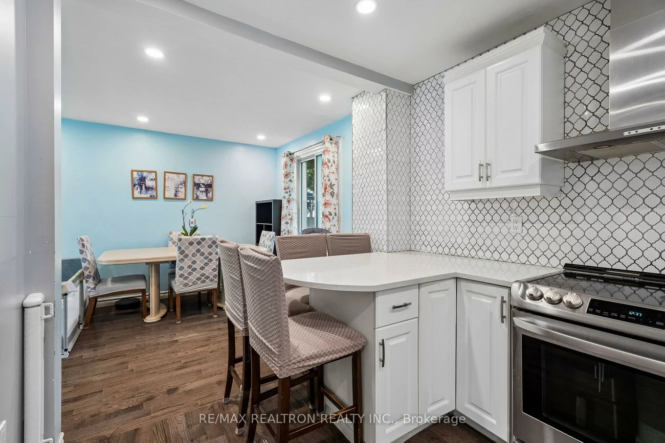 383, Sandford, Central Newmarket, Newmarket