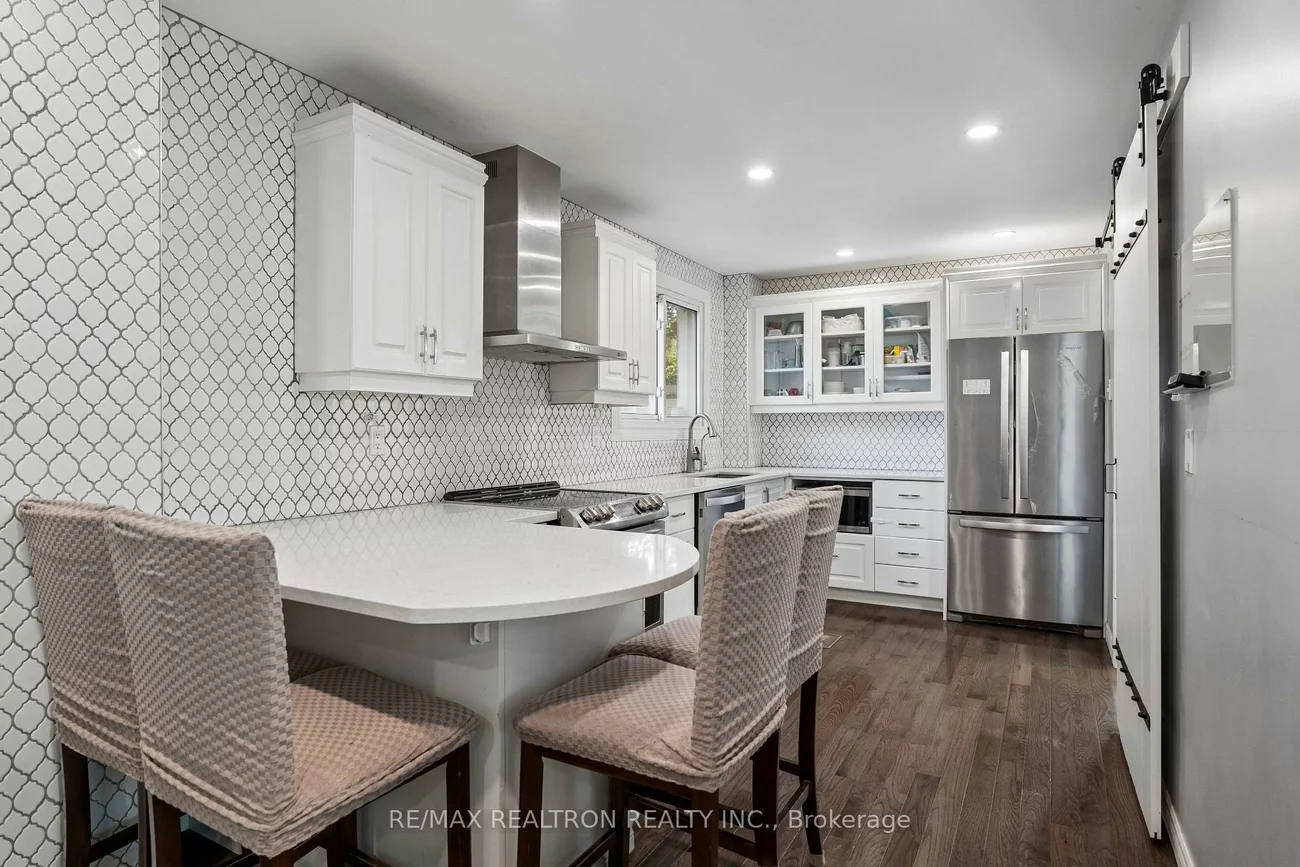 383, Sandford, Central Newmarket, Newmarket