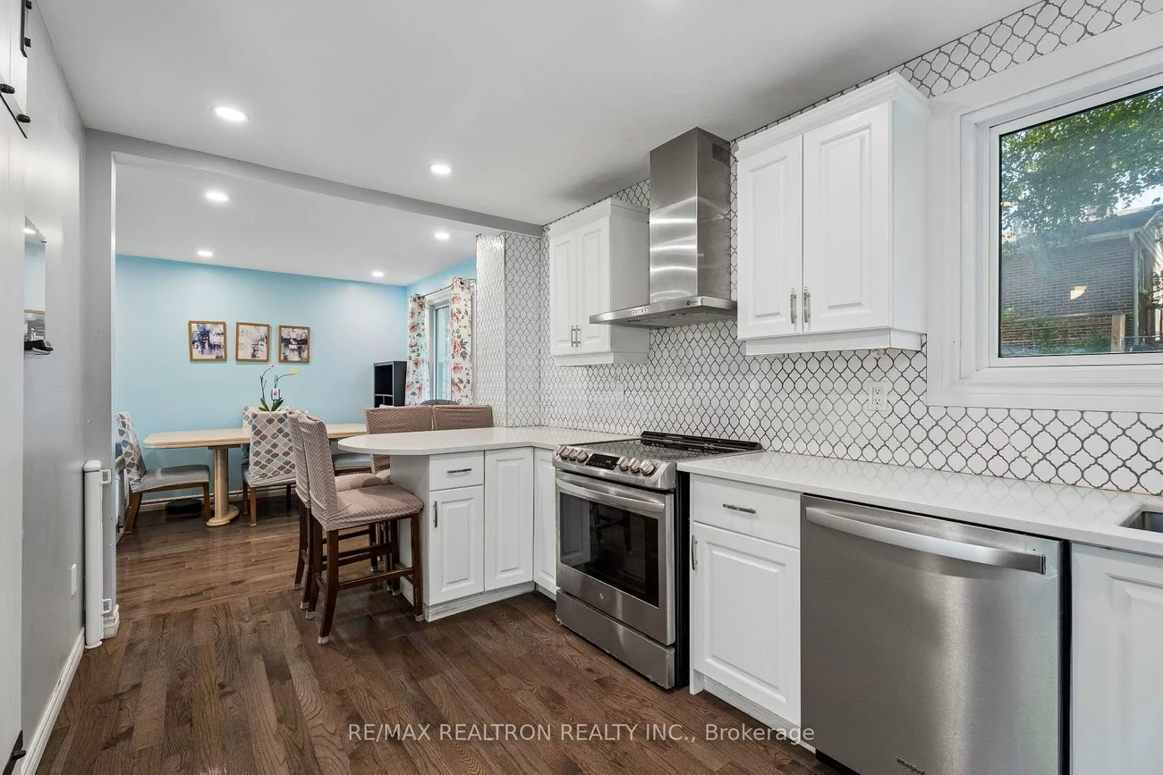 383, Sandford, Central Newmarket, Newmarket