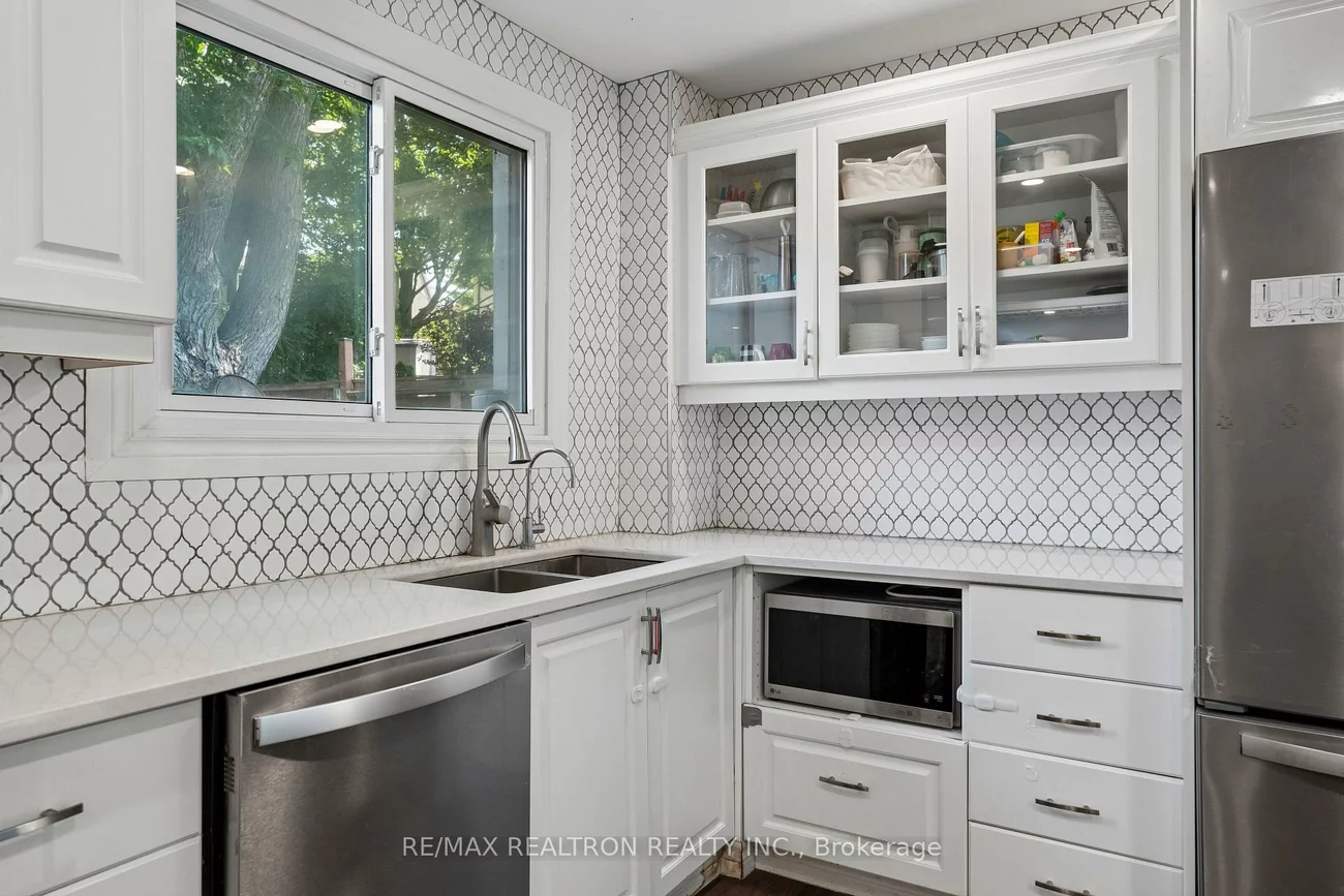 383, Sandford, Central Newmarket, Newmarket