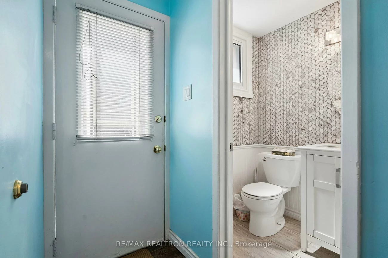 383, Sandford, Central Newmarket, Newmarket