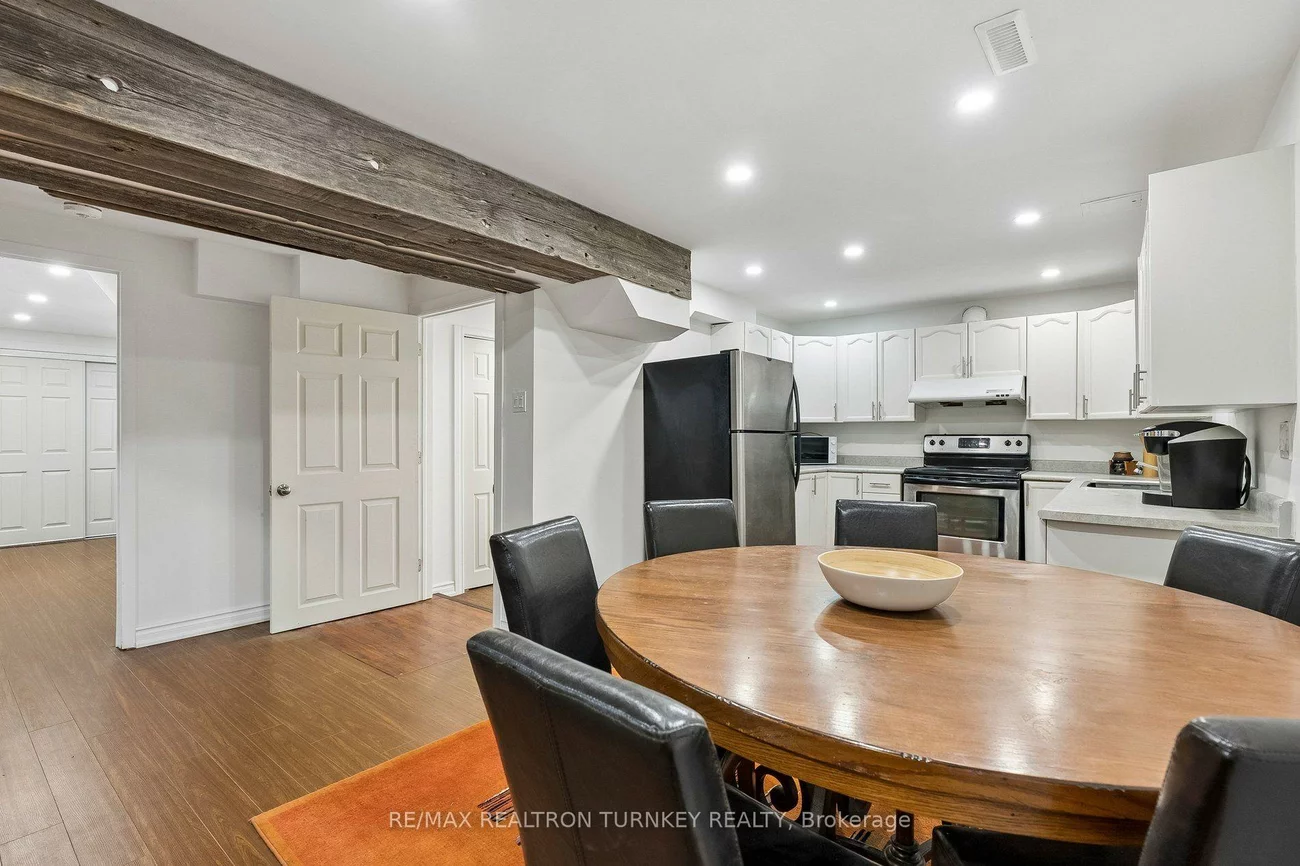 263, Chambers, Armitage, Newmarket