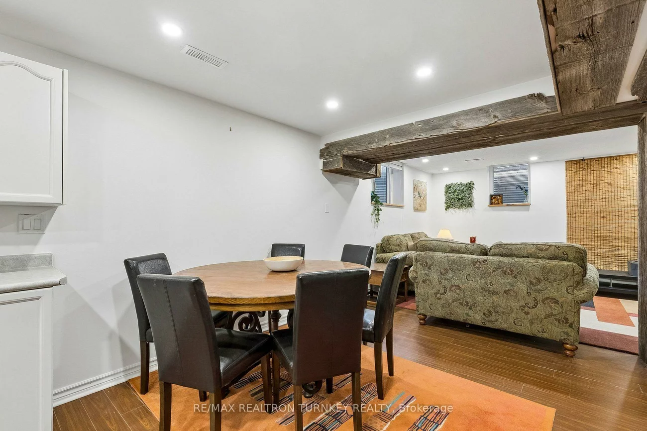 263, Chambers, Armitage, Newmarket