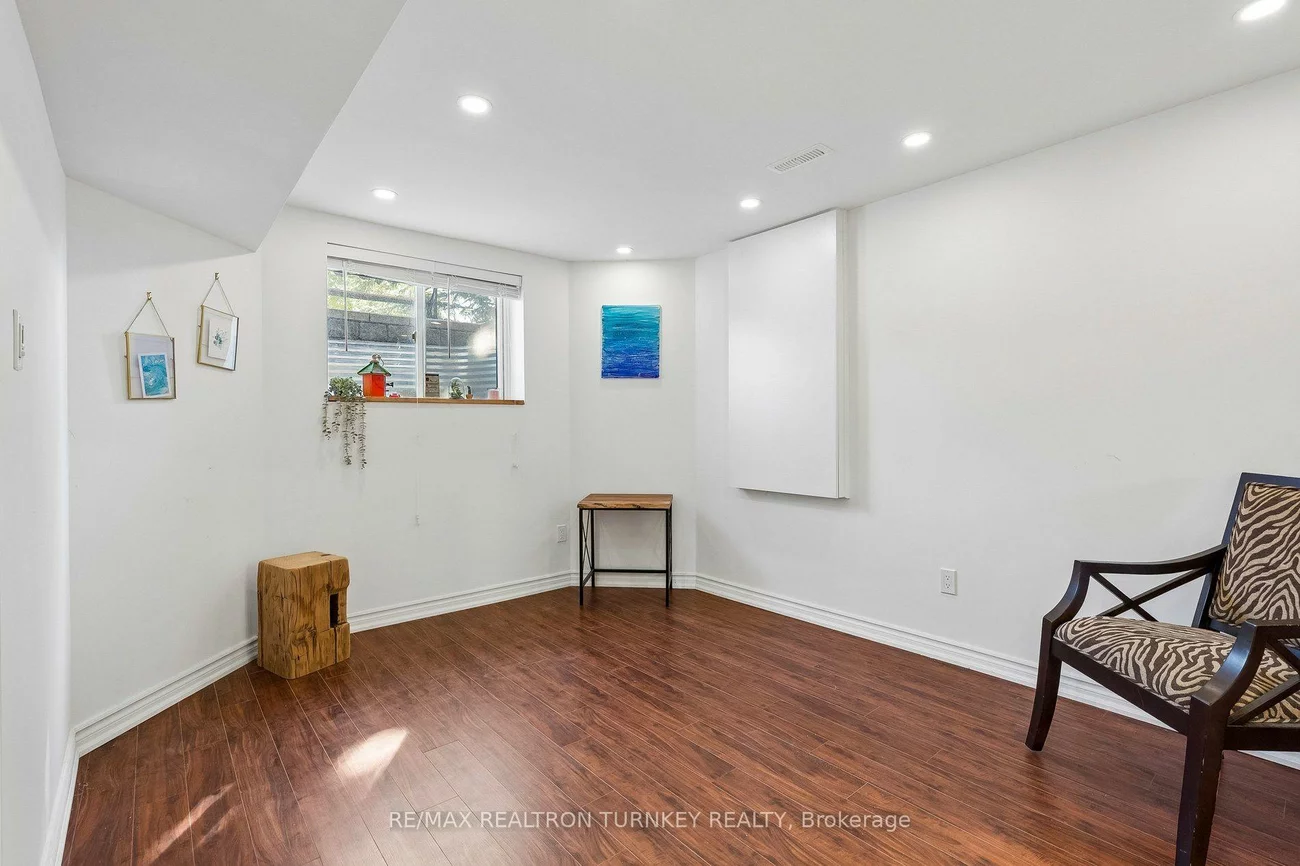 263, Chambers, Armitage, Newmarket