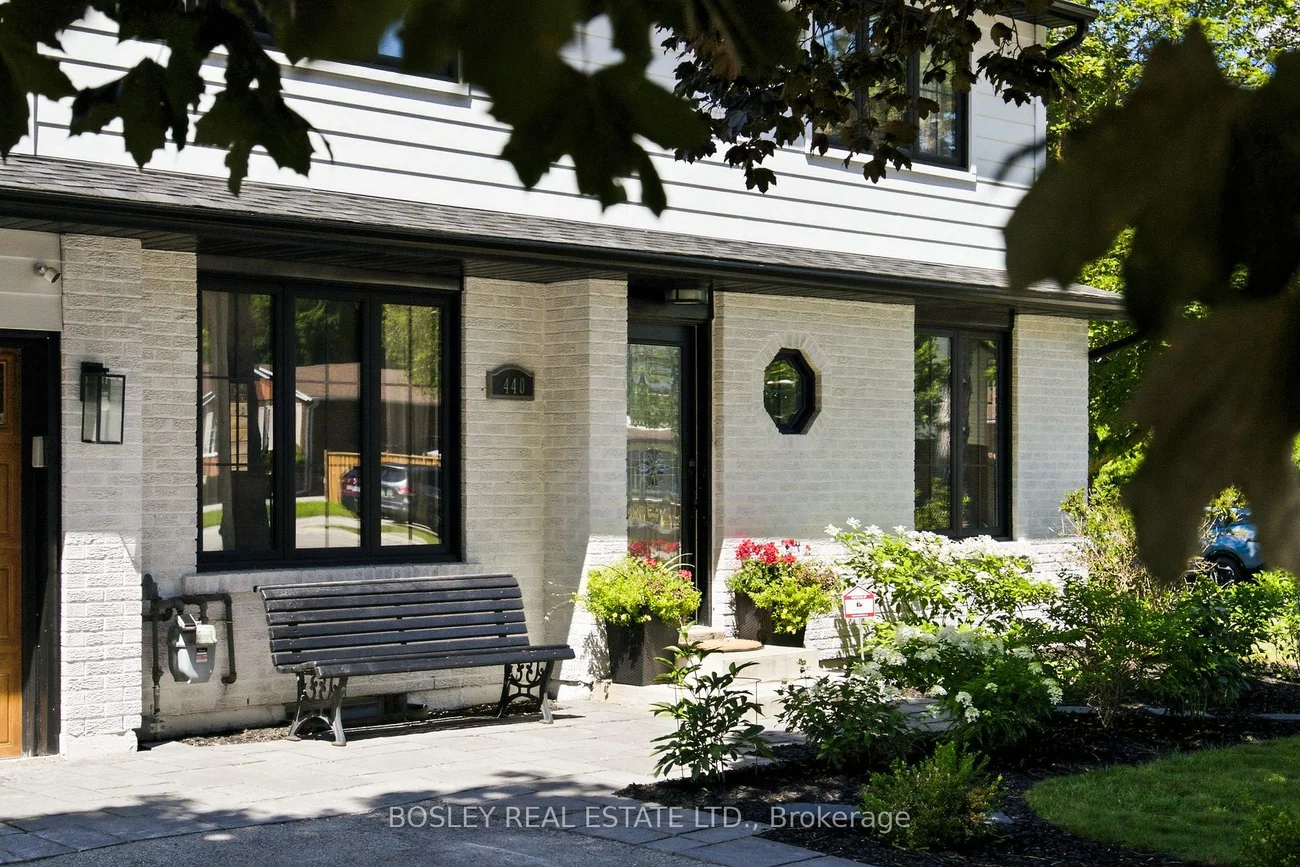 440, Sandford, Central Newmarket, Newmarket
