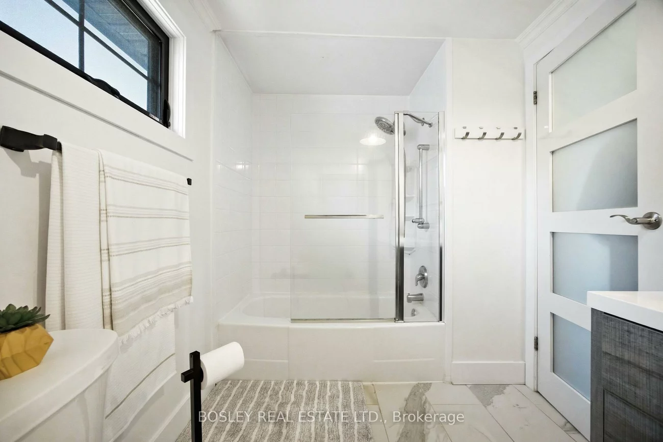 440, Sandford, Central Newmarket, Newmarket