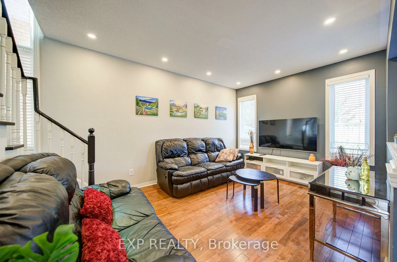 76, Ford Wilson, Woodland Hill, Newmarket