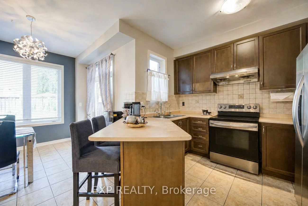 76, Ford Wilson, Woodland Hill, Newmarket