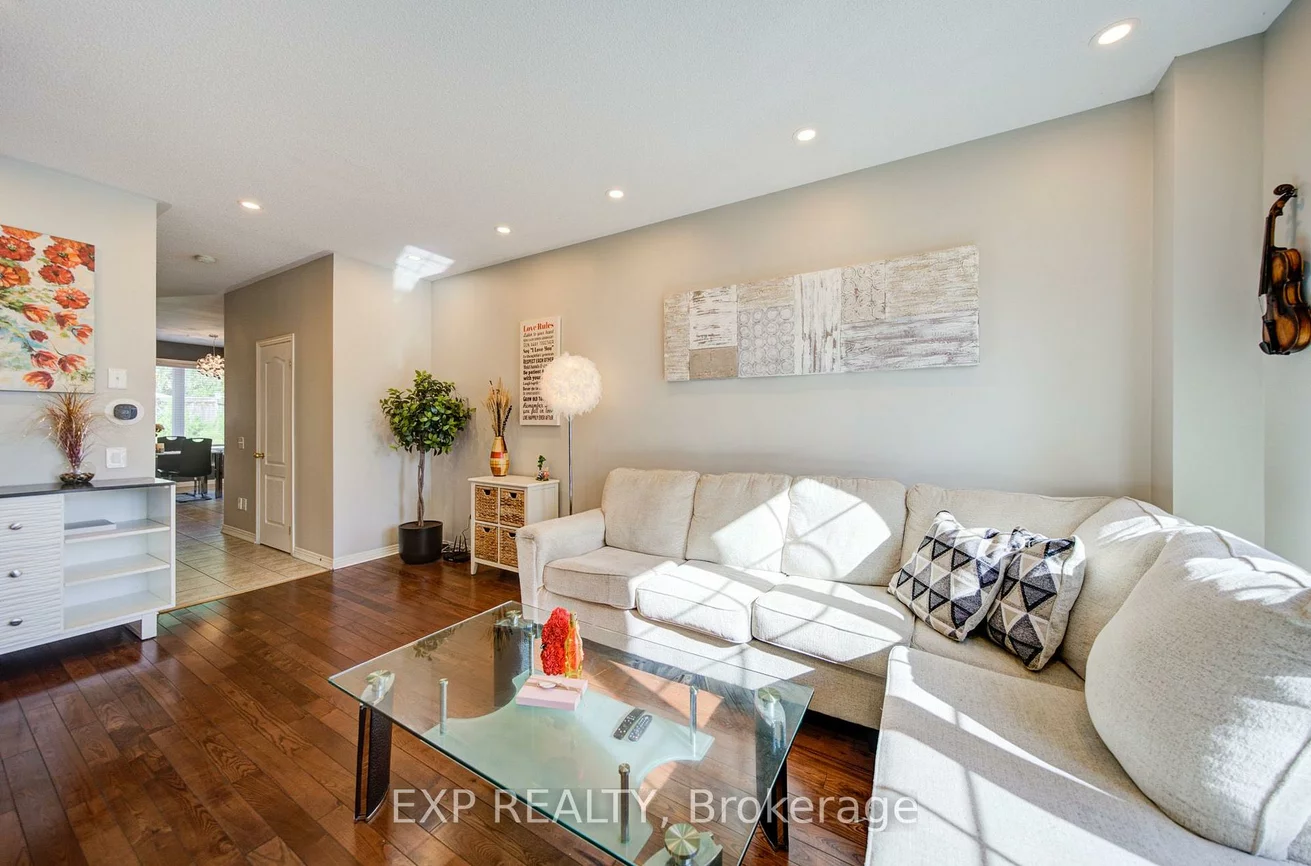 76, Ford Wilson, Woodland Hill, Newmarket