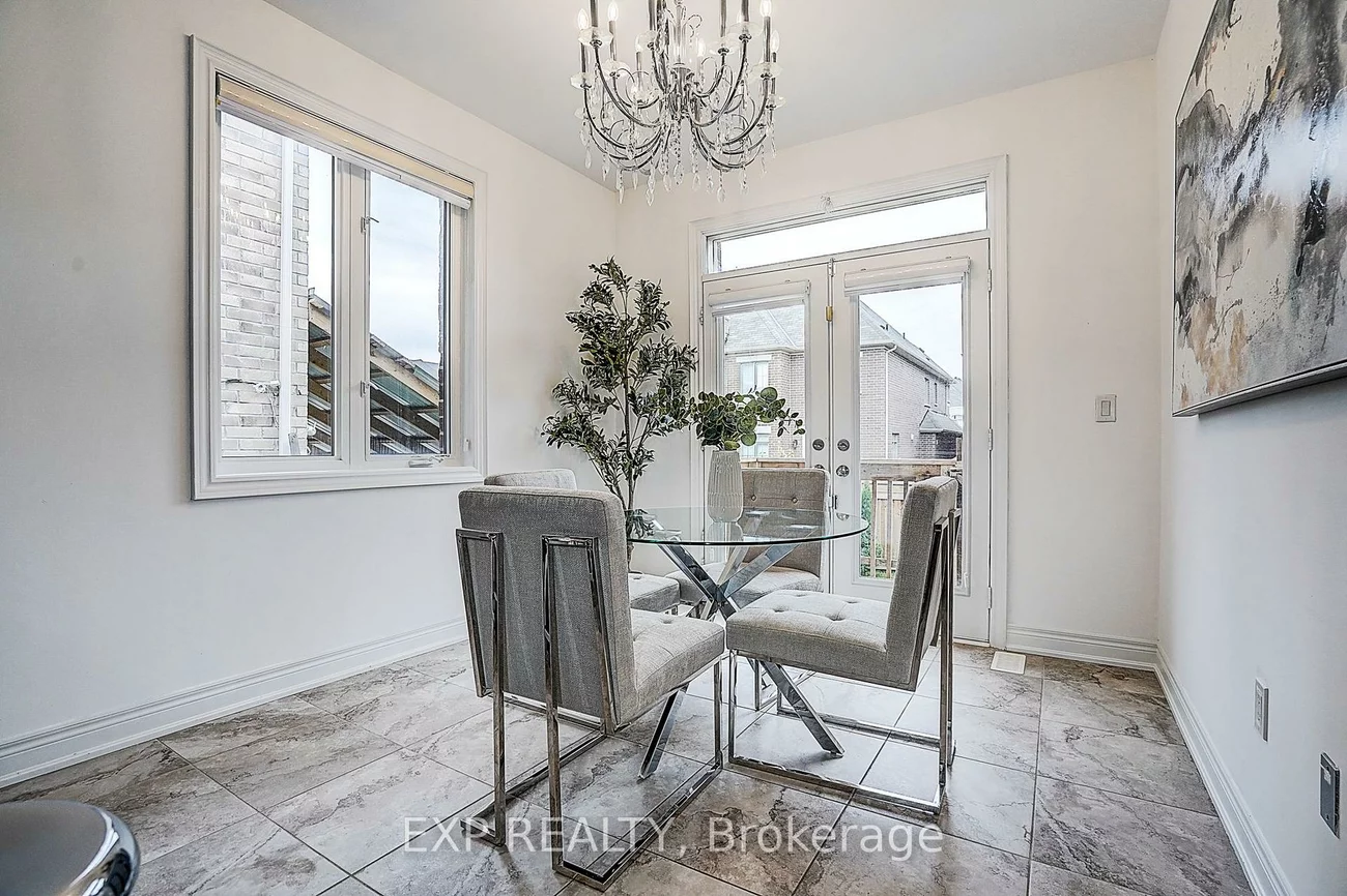 574, Sweetwater, Glenway Estates, Newmarket