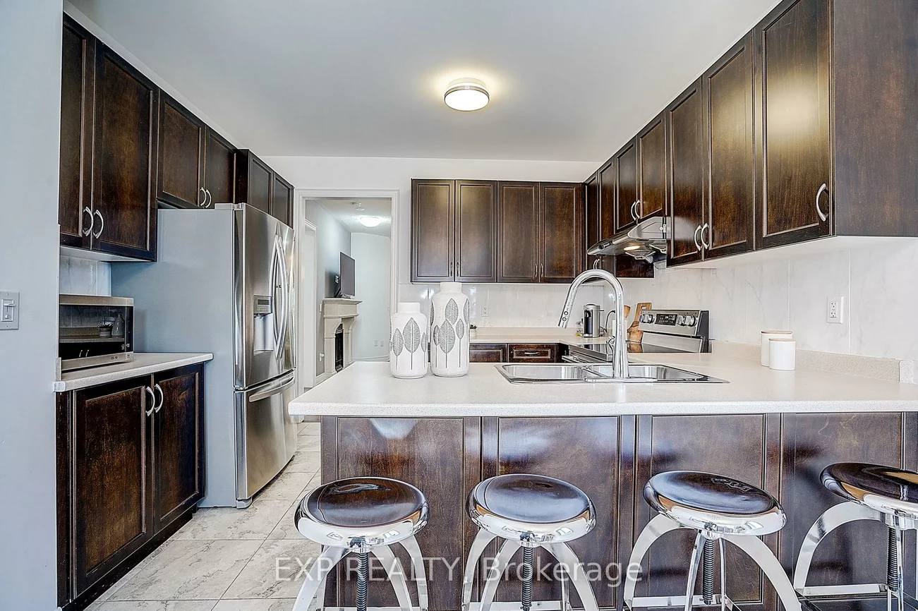 574, Sweetwater, Glenway Estates, Newmarket