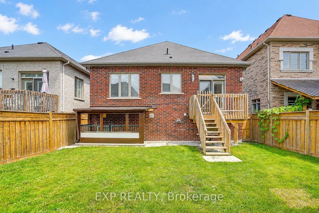 574, Sweetwater, Glenway Estates, Newmarket