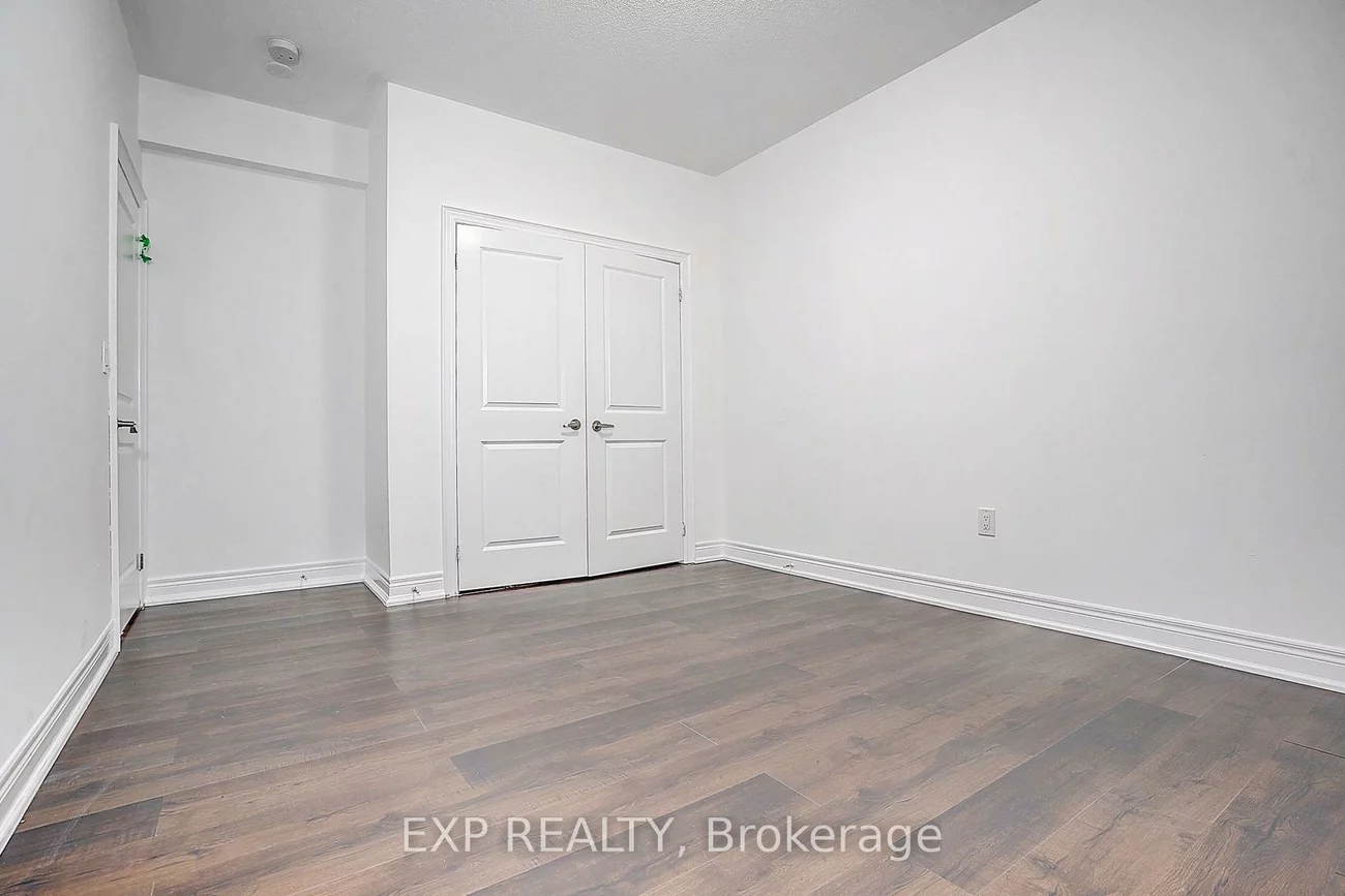 574, Sweetwater, Glenway Estates, Newmarket