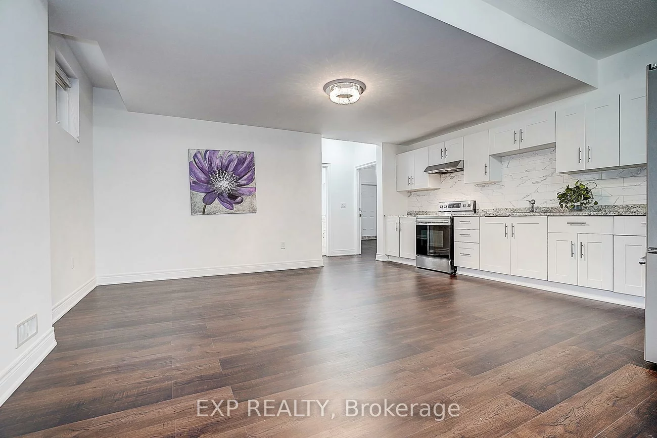 574, Sweetwater, Glenway Estates, Newmarket