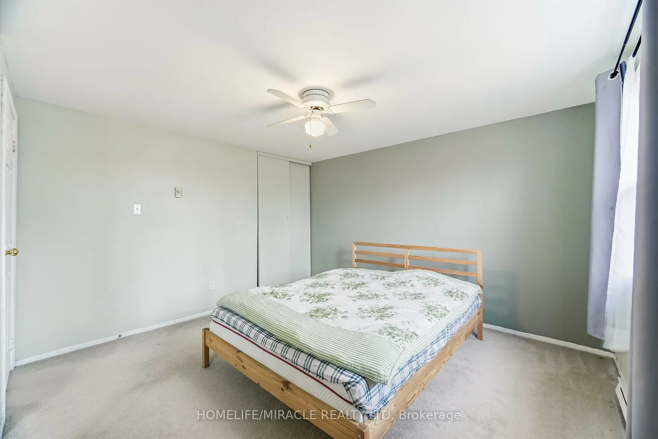 413, Terry, Central Newmarket, Newmarket