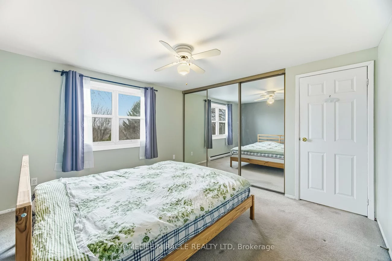 413, Terry, Central Newmarket, Newmarket