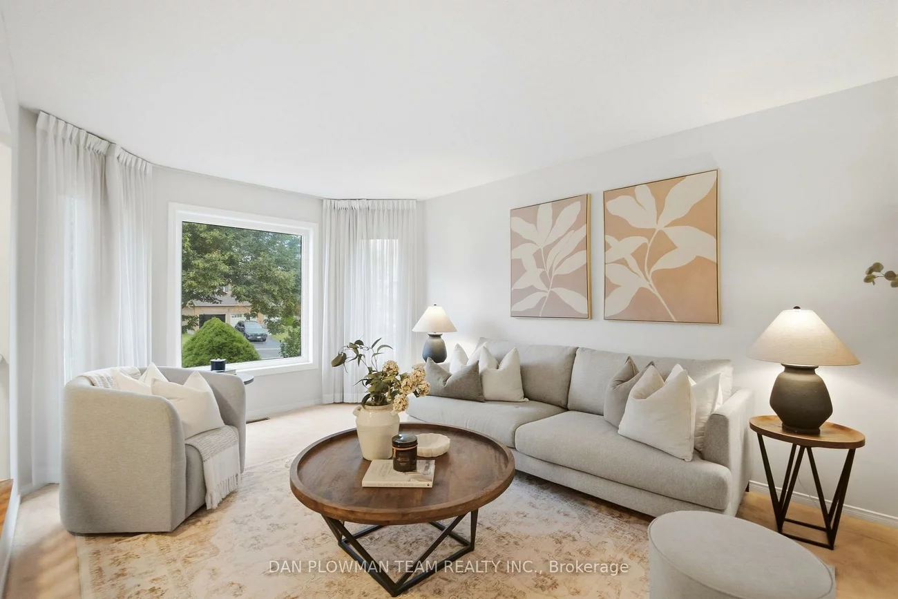 156, John Bowser, Glenway Estates, Newmarket