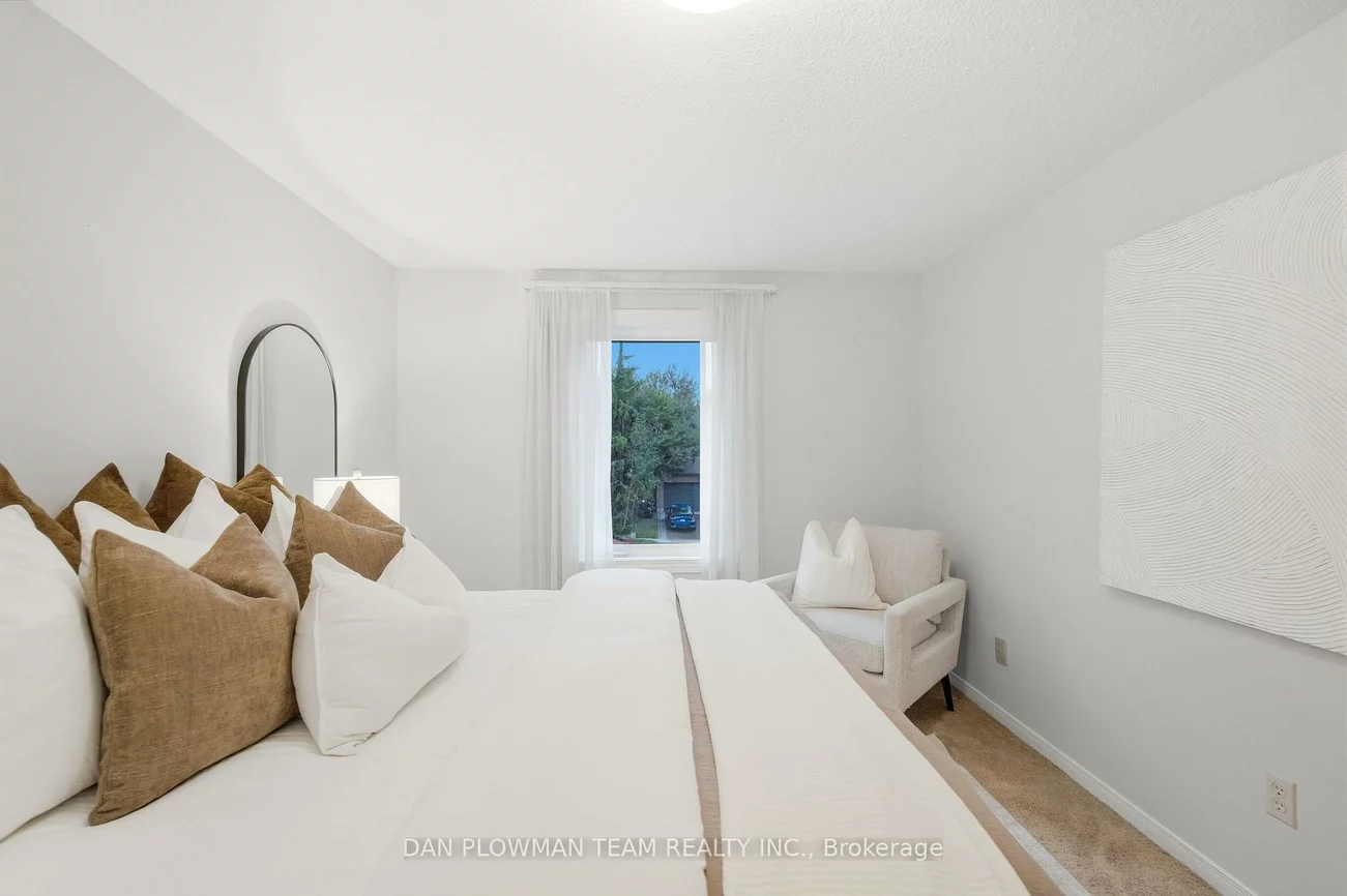 156, John Bowser, Glenway Estates, Newmarket