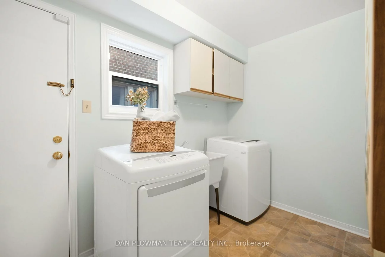 156, John Bowser, Glenway Estates, Newmarket