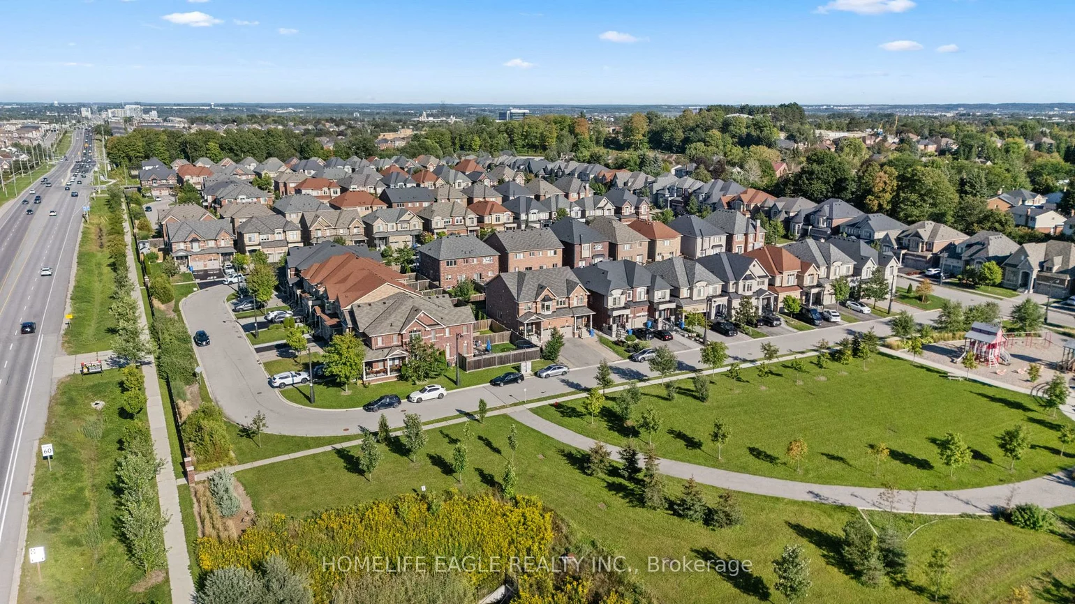 746, Yarfield, Glenway Estates, Newmarket