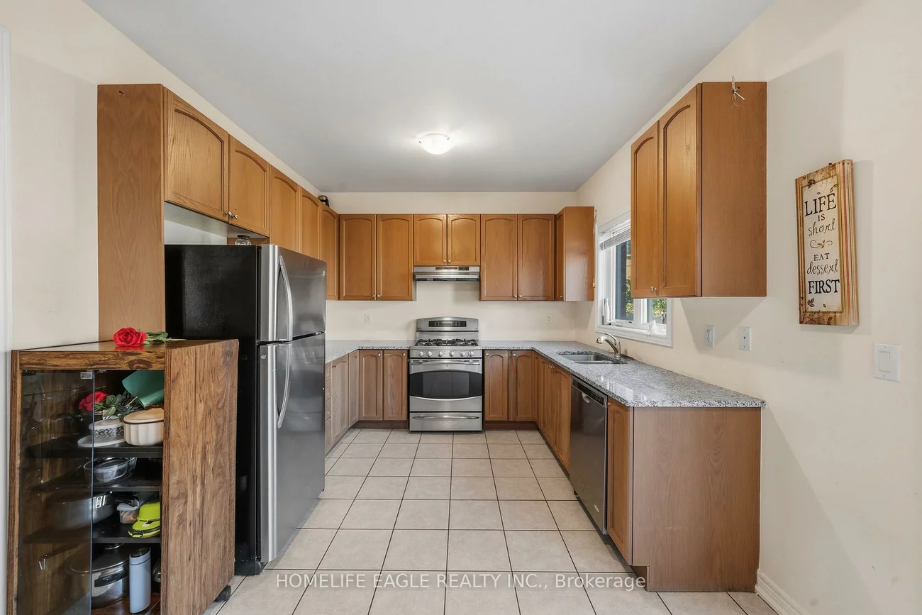 746, Yarfield, Glenway Estates, Newmarket